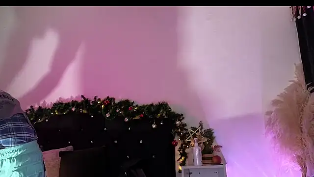 john cartter1 online show from December 15, 11:25 am