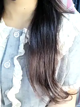 Snapshot of _Linez_ chatting on October 27, 4:00 pm  Linez  online show from October 27, 4:00 pm