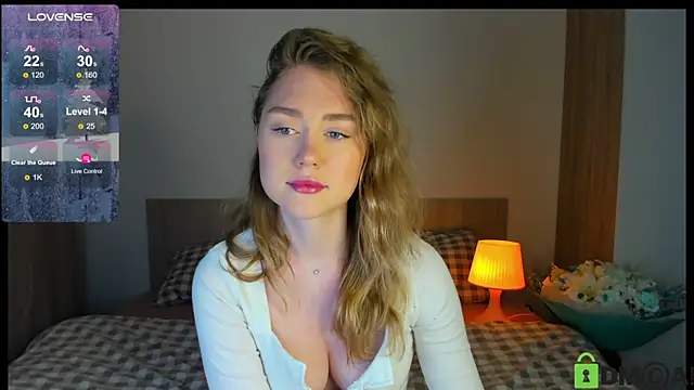 TheVanessaMaes online show from December 11, 11:32 pm