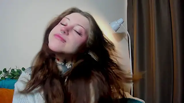 Snapshot of vergillhell chatting on October 26, 6:30 am vergillhell online show from October 26, 6:30 am