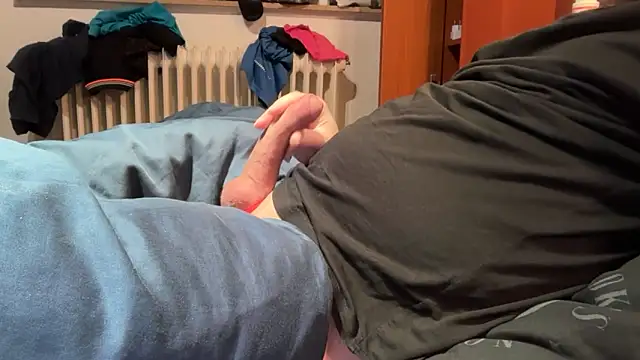 Geilerjung69 online show from January 19, 7:12 am