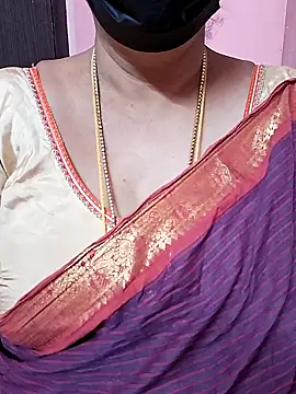 Snapshot of ananya956 chatting on September 25, 2:54 pm ananya956 online show from September 25, 2:54 pm