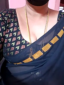 Snapshot of ananya956 chatting on September 27, 12:32 pm ananya956 online show from September 27, 12:32 pm