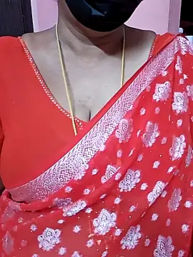 Snapshot of ananya956 chatting on October 1, 10:16 pm ananya956 online show from October 1, 10:16 pm