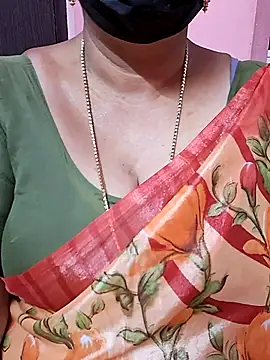 Snapshot of ananya956 chatting on October 9, 10:30 pm ananya956 online show from October 9, 10:30 pm