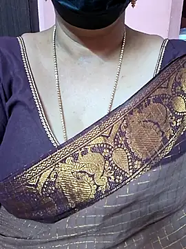 Snapshot of ananya956 chatting on October 11, 1:20 pm ananya956 online show from October 11, 1:20 pm