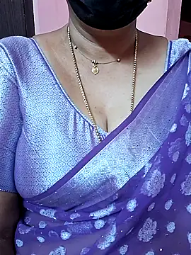 Snapshot of ananya956 chatting on November 3, 5:09 am ananya956 online show from November 3, 5:09 am