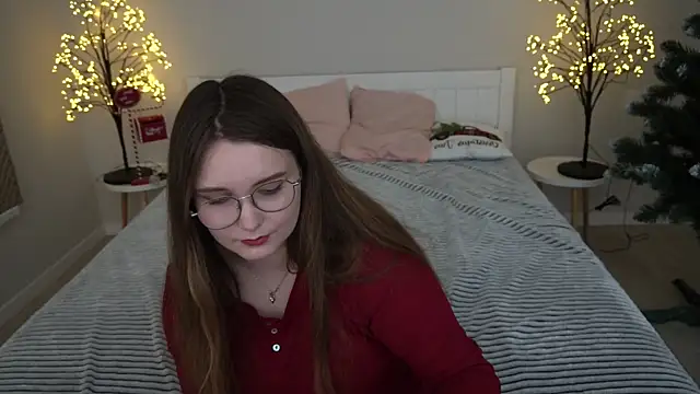 MagicPeachh  online show from December 17, 1:49 pm