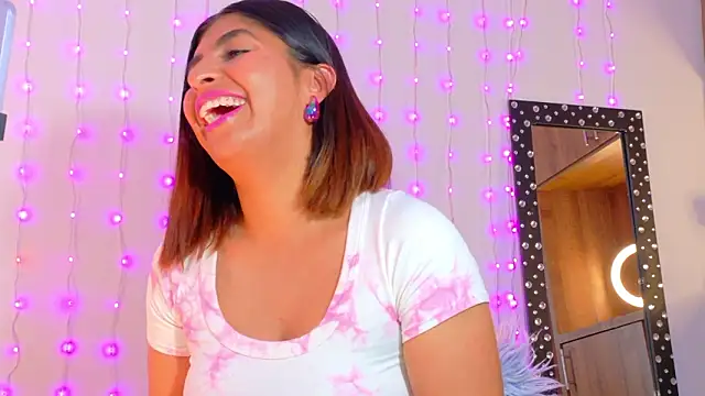 im anna  online show from February 1, 8:18 pm