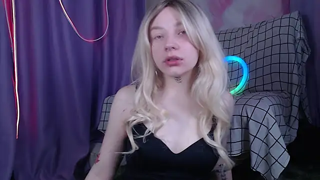 Lexy Lovy online show from October 24, 7:49 am