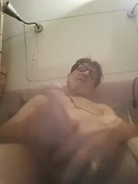Snapshot of felice66 chatting on June 11, 9:13 pm felice66 online show from June 11, 9:13 pm