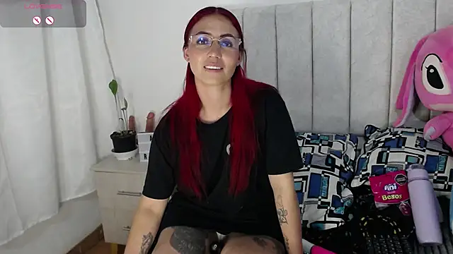 Snapshot of anny_roberts chatting on September 26, 12:14 am anny roberts online show from September 26, 12:14 am