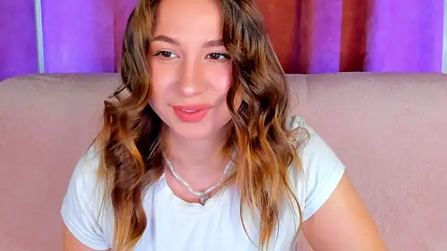 Snapshot of AsyaPink chatting on March 21, 1:21 am AsyaPink online show from March 21, 1:21 am