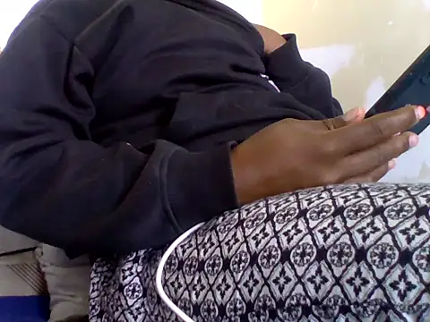 Hot-zeenah online show from October 10, 4:33 am