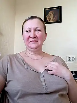 blondyaguar online show from February 24, 8:38 am