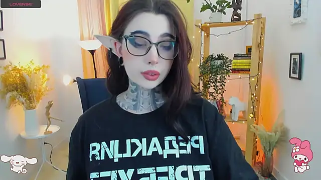 Dixi Pixi  online show from February 8, 5:40 am