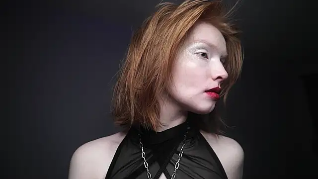 Snapshot of ginger_hugs chatting on February 21, 10:04 pm ginger hugs online show from February 21, 10:04 pm