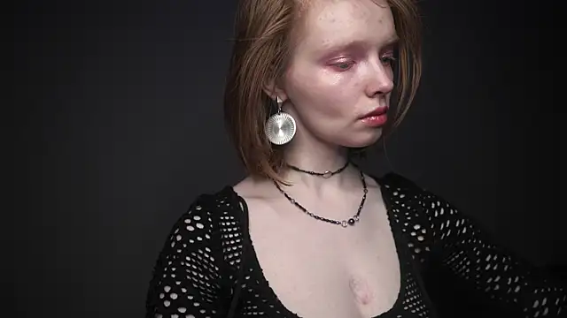 Snapshot of ginger_hugs chatting on February 23, 10:09 pm ginger hugs online show from February 23, 10:09 pm