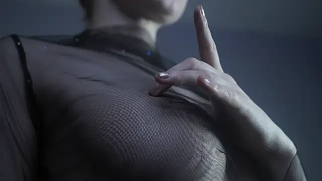 Snapshot of ginger_hugs chatting on March 5, 4:13 am ginger hugs online show from March 5, 4:13 am