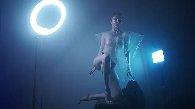 Snapshot of ginger_hugs chatting on March 14, 4:21 am ginger hugs online show from March 14, 4:21 am