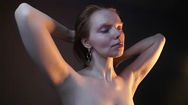 Snapshot of ginger_hugs chatting on March 15, 4:13 am ginger hugs online show from March 15, 4:13 am