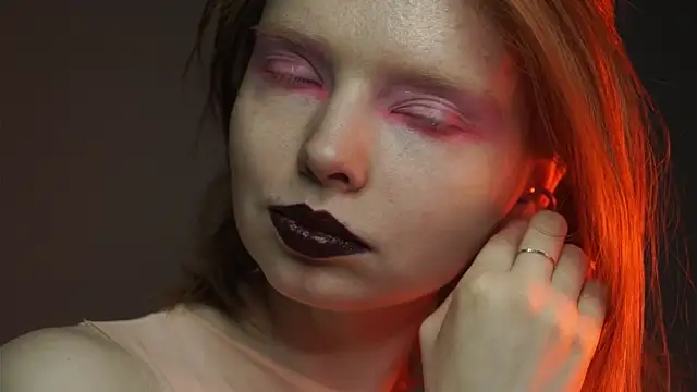 Snapshot of ginger_hugs chatting on March 19, 10:09 pm ginger hugs online show from March 19, 10:09 pm