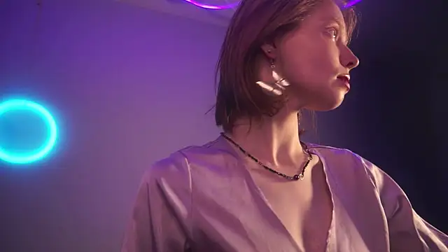 Snapshot of ginger_hugs chatting on September 13, 9:58 pm ginger hugs online show from September 13, 9:58 pm