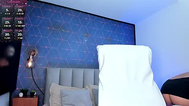 Snapshot of Chloe_fischer_ chatting on January 22, 2:14 pm Chloe fischer online show from January 22, 2:14 pm