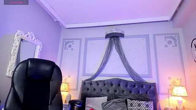 Snapshot of Chloe_fischer_ chatting on January 23, 2:17 pm Chloe fischer online show from January 23, 2:17 pm