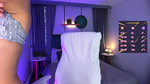 Snapshot of Chloe_fischer_ chatting on March 5, 2:56 pm Chloe fischer online show from March 5, 2:56 pm