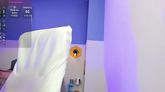 Snapshot of Chloe_fischer_ chatting on September 30, 3:28 pm Chloe fischer online show from September 30, 3:28 pm