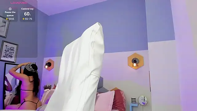 Snapshot of Chloe_fischer_ chatting on November 20, 2:50 pm Chloe fischer online show from November 20, 2:50 pm