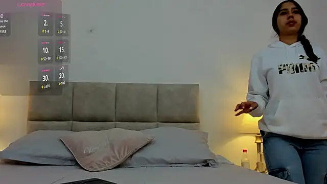 MissSussy online show from October 9, 11:30 am