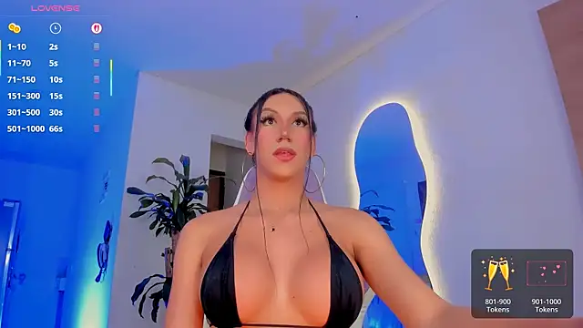 Snapshot of Pretty_Mariangel chatting on April 14, 5:13 am Pretty Mariangel online show from April 14, 5:13 am