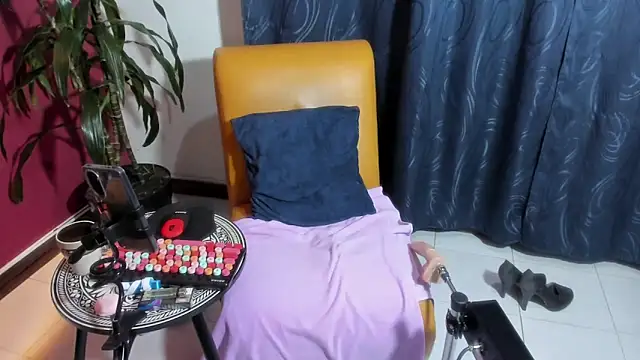 BrendaSex Hot online show from October 21, 11:49 pm