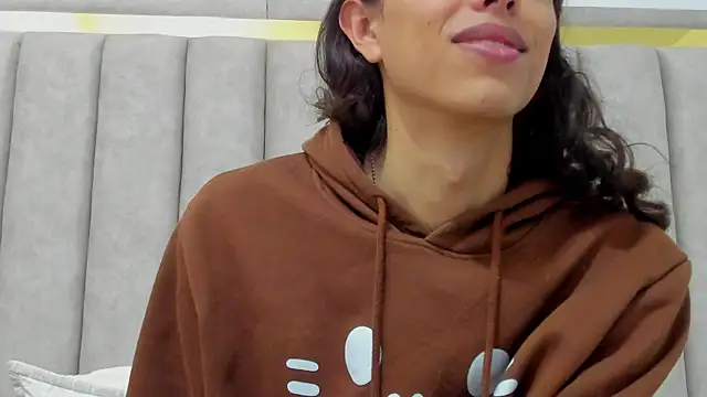 FreyaMoller online show from October 25, 7:19 pm