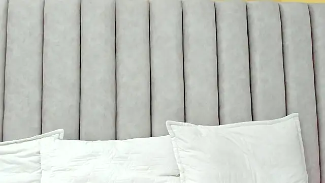 Snapshot of FreyaMoller chatting on March 7, 7:00 pm FreyaMoller online show from March 7, 7:00 pm