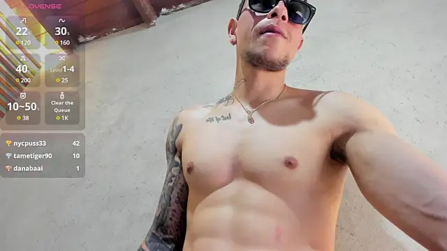 Snapshot of french_sexx chatting on February 26, 7:16 pm french sexx online show from February 26, 7:16 pm