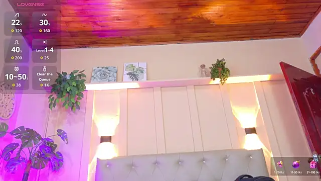 Snapshot of french_sexx chatting on September 19, 7:14 pm french sexx online show from September 19, 7:14 pm