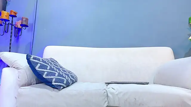 Snapshot of french_sexx chatting on October 22, 4:13 am french sexx online show from October 22, 4:13 am