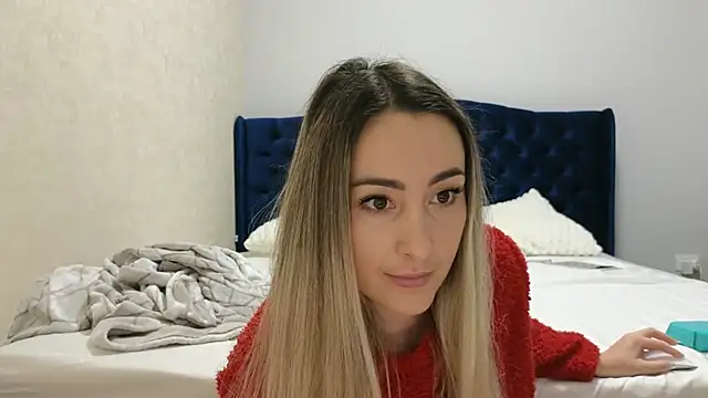 kimmie meow online show from February 8, 6:33 pm