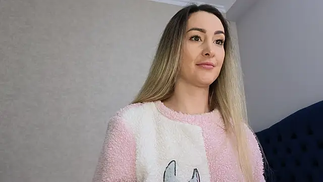 kimmie meow online show from March 3, 7:17 pm