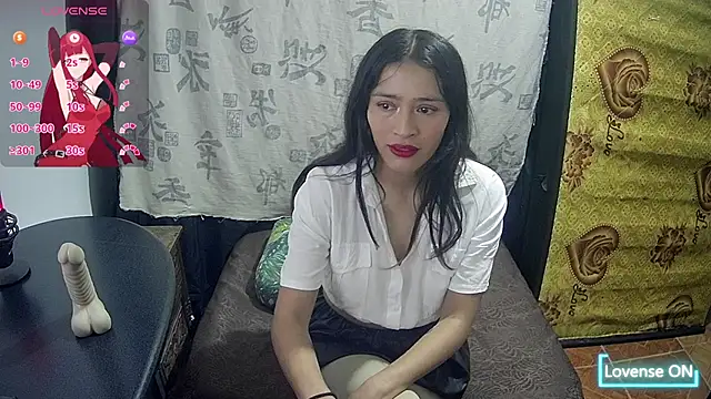 Snapshot of Hanha00 chatting on April 30, 3:51 pm Hanha00 online show from April 30, 3:51 pm