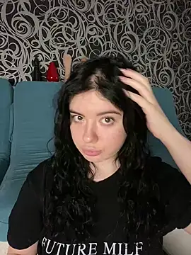 Kimi Ass online show from January 28, 8:47 pm