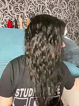 Kimi Ass online show from March 1, 7:59 pm