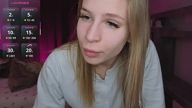 Snapshot of Elis_Fox chatting on March 21, 11:04 am Elis Fox online show from March 21, 11:04 am