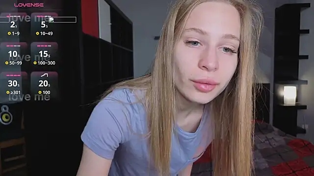 Snapshot of Elis_Fox chatting on May 22, 9:04 am Elis Fox online show from May 22, 9:04 am