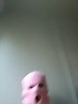 Snapshot of Hard7Inchss chatting on September 9, 3:22 pm Hard7Inchss online show from September 9, 3:22 pm