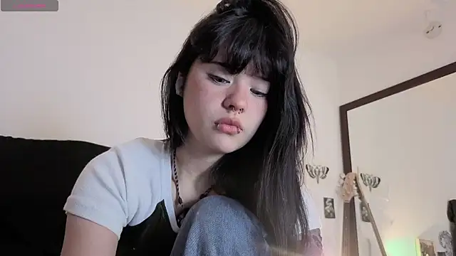Snapshot of sweet_soup chatting on June 18, 11:09 pm sweet soup online show from June 18, 11:09 pm