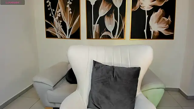 SamanthaConnor  online show from March 11, 7:14 pm